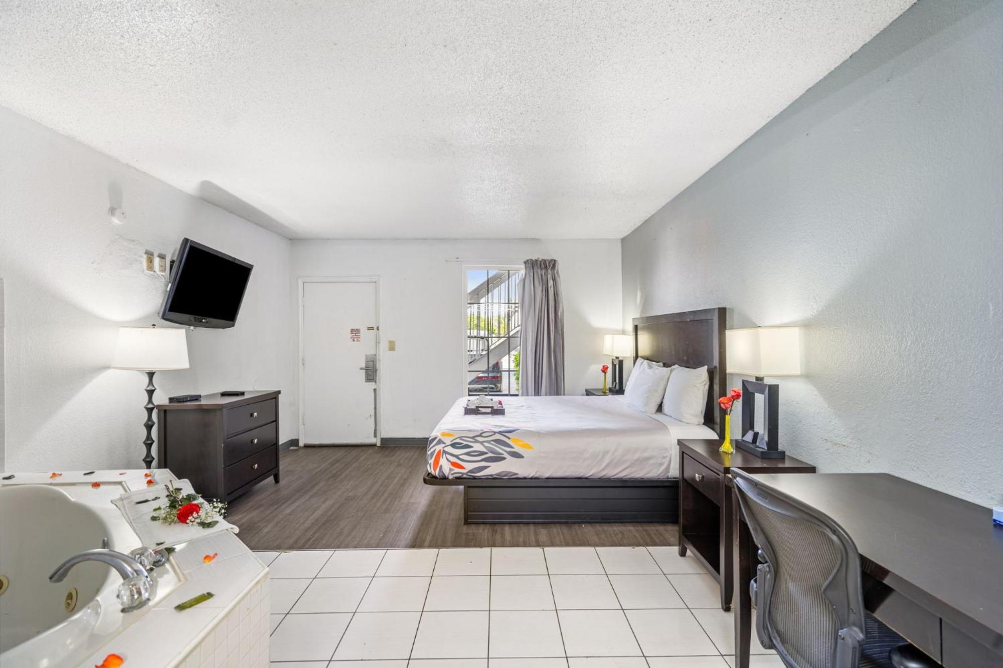 Budgetel Inns & Suites Augusta Downtown 706-945-1238 Extérieur photo