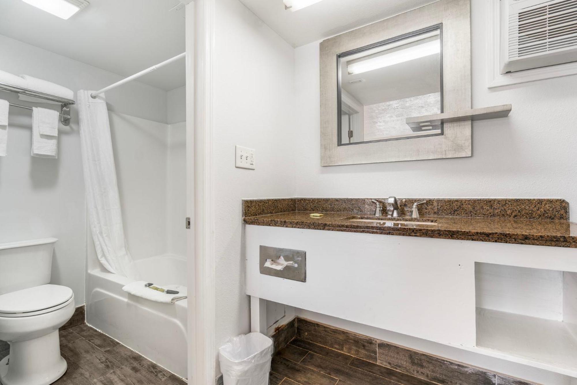 Budgetel Inns & Suites Augusta Downtown 706-945-1238 Extérieur photo