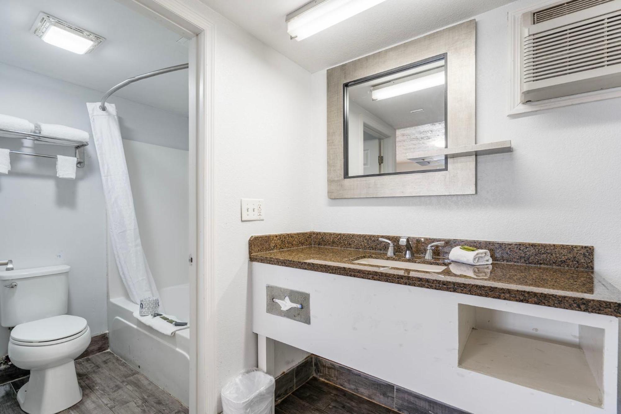 Budgetel Inns & Suites Augusta Downtown 706-945-1238 Extérieur photo